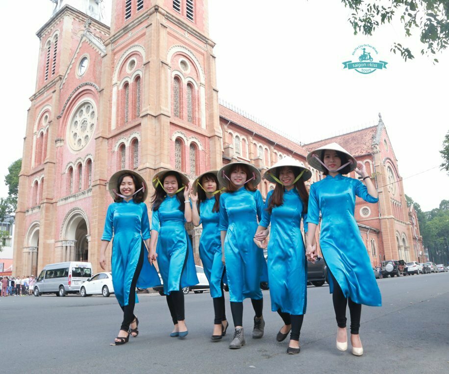 About us - Saigon Kiss Tours