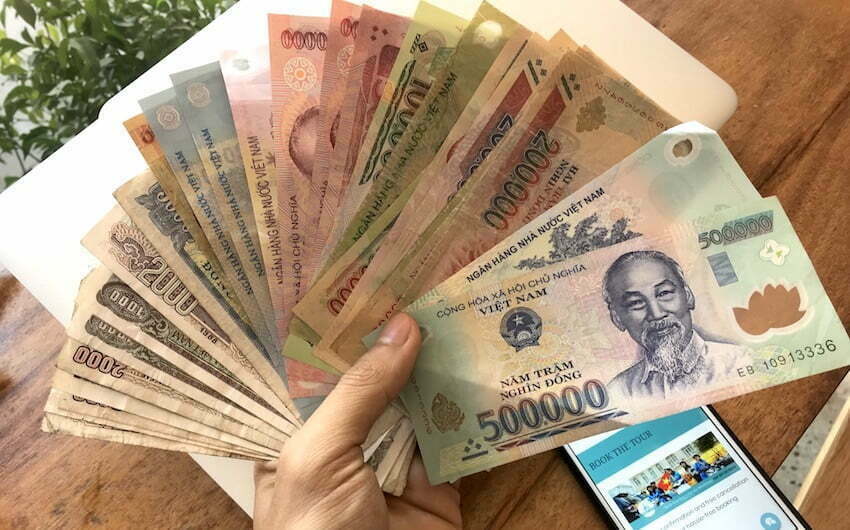 Vietnam Money Talk The Dong And How To Use It Saigon Kiss Tours Where To Exchange Money In Ho Chi Minh Motorbike Tour Saigon Kiss Tours